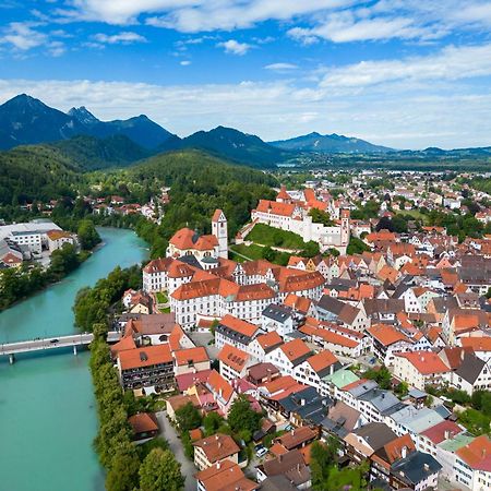 Ferienwohnung Herzstueck Im Haus Schlossblick Füssen Екстериор снимка