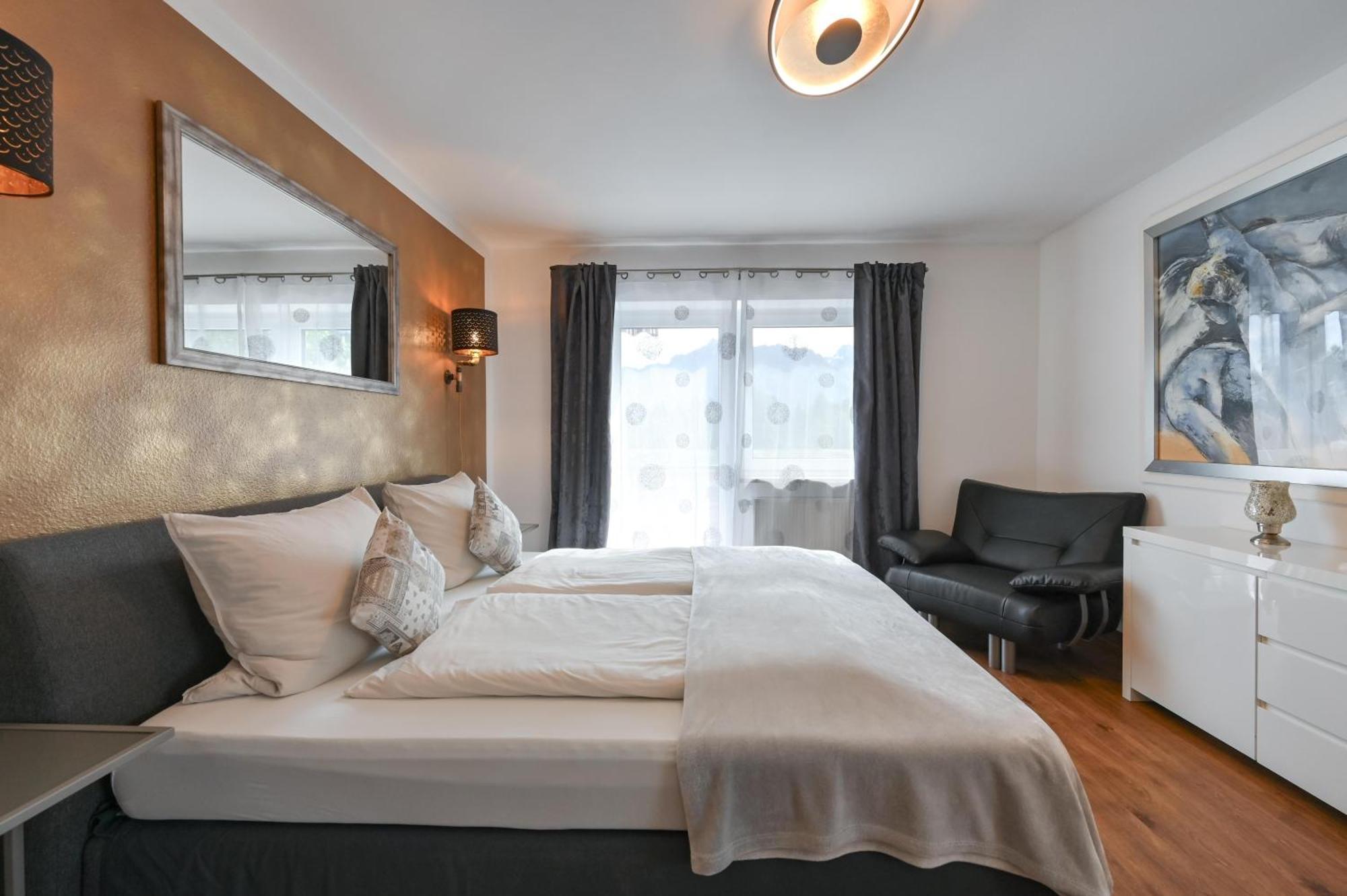 Ferienwohnung Herzstueck Im Haus Schlossblick Füssen Екстериор снимка
